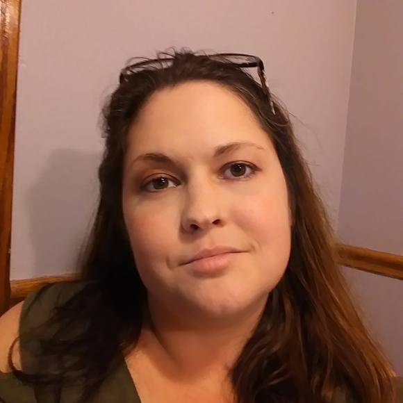 Meet your Posher, Christy - Picture 1 of 1